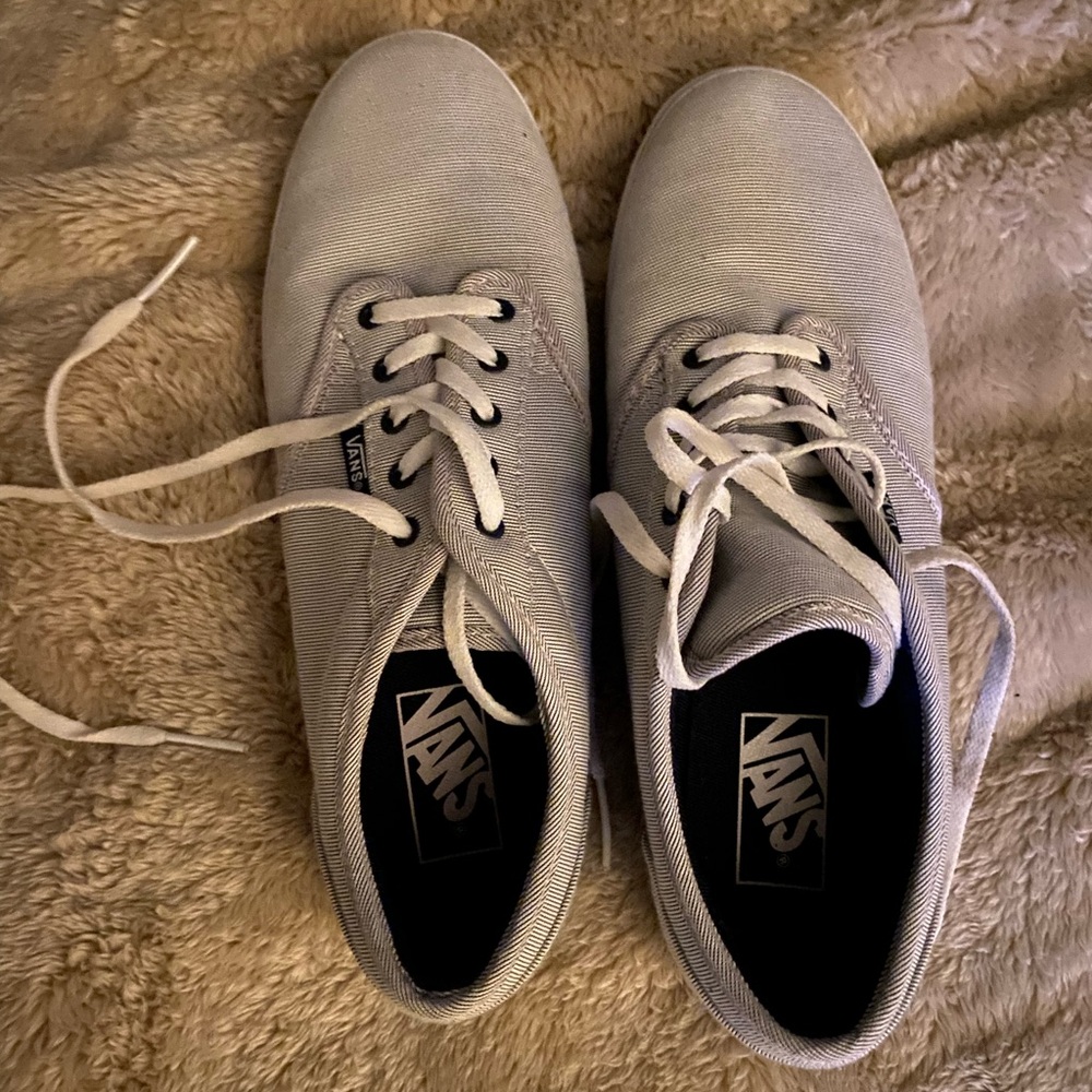 Vans women’s shoes size 8.5 blue / white pattern